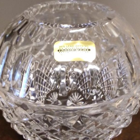 Imperial 24 Lead Crystal Rose Bowl - Picture 2 of 3